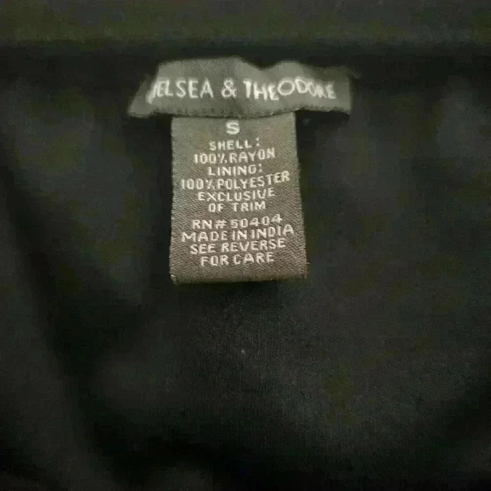 chelsea theodore Women's Embroided BlouseSize S-oversize - Picture 4 of 4